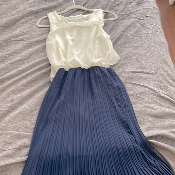 Cute summer dress - Picture 3 of 7